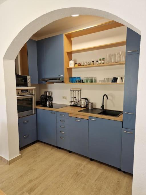 Villa Castanea - Kuca Za Odmor S Bazenom Kukci Luaran gambar